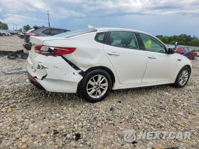 Trzecie zdjęcie samochodu z tyłu: 2016 KIA OPTIMA LX VIN:5XXGT4L3XGG058077 - miniatura