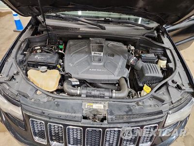 Zdjęcie 12 z 13 samochodu: 2014 JEEP GRAND CHEROKEE OVERLAND VIN:1C4RJFCM1EC298229 - miniatura