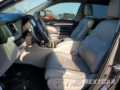 Zdjęcie 7 z 13 samochodu: 2015 TOYOTA HIGHLANDER XLE VIN:5TDKKRFH6FS047253 - miniatura