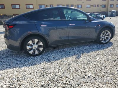 Trzecie zdjęcie samochodu z tyłu: 2022 TESLA MODEL Y VIN:7SAYGAEE9NF539284 - miniatura
