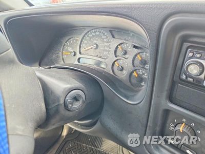 Zdjęcie 9 z 12 samochodu: 2003 CHEVROLET SILVERADO C1500 VIN:1GCEC14VX3Z226216 - miniatura