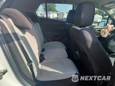 Zdjęcie 11 z 13 samochodu: 2018 CHEVROLET TRAX LS VIN:3GNCJKSB0JL392039 - miniatura