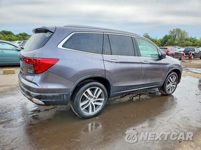Trzecie zdjęcie samochodu z tyłu: 2017 HONDA PILOT TOURING VIN:5FNYF6H91HB075942 - miniatura