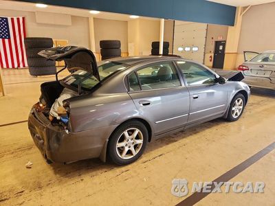 Trzecie zdjęcie samochodu z tyłu: 2005 NISSAN ALTIMA 2.5 VIN:1N4AL11EX5C261305 - miniatura