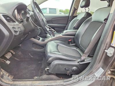 Zdjęcie 7 z 12 samochodu: 2015 DODGE JOURNEY CROSSROAD VIN:3C4PDDGG5FT554739 - miniatura