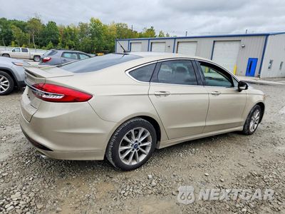 Trzecie zdjęcie samochodu z tyłu: 2017 FORD FUSION TITANIUM PHEV VIN:3FA6P0SU0HR268814 - miniatura