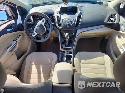 Zdjęcie 8 z 13 samochodu: 2013 FORD ESCAPE SE VIN:1FMCU9GX8DUB98507 - miniatura