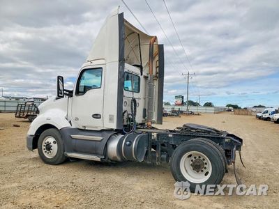 Drugie zdjęcie samochodu z przodu: 2017 KENWORTH T680 SEMI TRUCK VIN:1XKYA48X2HJ160321 - miniatura