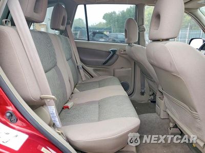 Zdjęcie 11 z 13 samochodu: 2001 TOYOTA RAV4 BASE VIN:JTEHH20V110116775 - miniatura