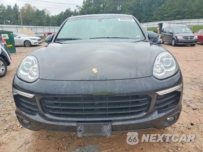 Piąte zdjęcie samochodu w środku: 2017 PORSCHE CAYENNE VIN:WP1AA2A29HKA88882 - miniatura