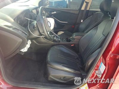 Zdjęcie 7 z 13 samochodu: 2014 FORD FOCUS TITANIUM VIN:1FADP3J27EL153193 - miniatura