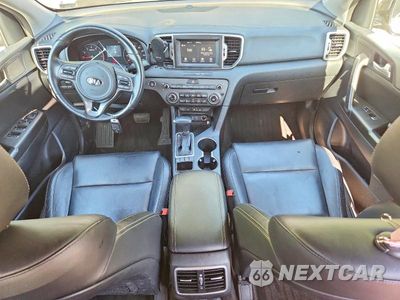 Zdjęcie 8 z 13 samochodu: 2017 KIA SPORTAGE EX VIN:KNDPNCAC8H7105172 - miniatura