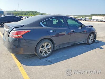 Trzecie zdjęcie samochodu z tyłu: 2015 NISSAN ALTIMA 2.5 SV VIN:1N4AL3APXFC452303 - miniatura