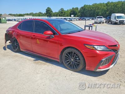 Czwarte zdjęcie samochodu z boku: 2021 TOYOTA CAMRY XSE VIN:4T1K61AK2MU451681 - miniatura