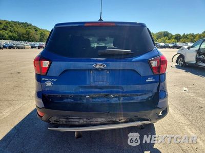 Zdjęcie 6 z 13 samochodu: 2019 FORD ESCAPE SE VIN:1FMCU9GD9KUA51647 - miniatura
