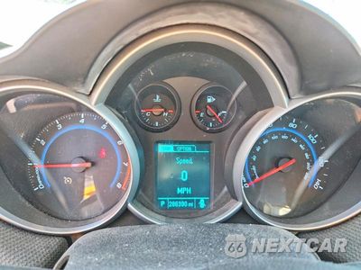 Zdjęcie 9 z 12 samochodu: 2015 CHEVROLET CRUZE LT VIN:1G1PC5SB3F7154468 - miniatura