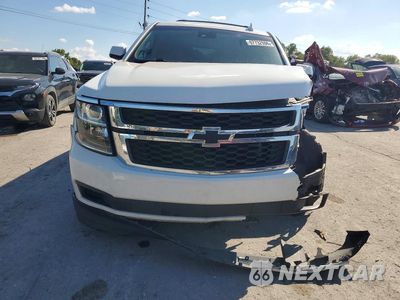 Piąte zdjęcie samochodu w środku: 2017 CHEVROLET TAHOE C1500 LT VIN:1GNSCBKC3HR195657 - miniatura