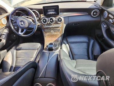 Zdjęcie 8 z 12 samochodu: 2015 MERCEDES-BENZ C 300 4MATIC VIN:55SWF4KB2FU013307 - miniatura