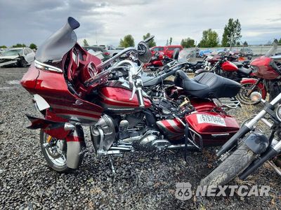 Trzecie zdjęcie samochodu z tyłu: 2016 HARLEY-DAVIDSON FLTRUSE CVO ROAD GLIDE VIN:1HD1TAN10GB956935 - miniatura