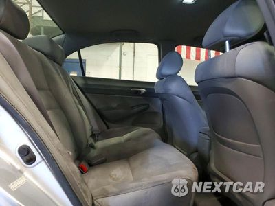 Zdjęcie 10 z 13 samochodu: 2006 HONDA CIVIC LX VIN:1HGFA15576L150732 - miniatura