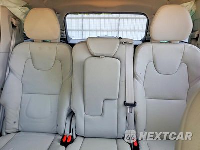 Zdjęcie 10 z 13 samochodu: 2019 VOLVO XC90 T6 MOMENTUM VIN:YV4A22PKXK1499501 - miniatura