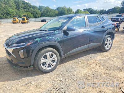 2024 CHEVROLET TRAX LS KL77LFE21RC244302 - główne zdjęcie licytacji z USA - miniatura