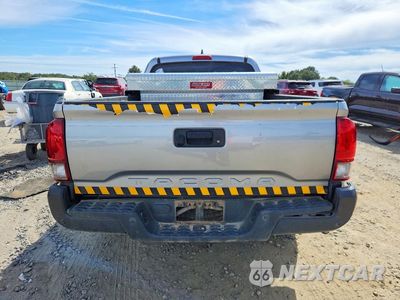 Zdjęcie 6 z 12 samochodu: 2019 TOYOTA TACOMA SR VIN:5TFRX5GN7KX153650 - miniatura