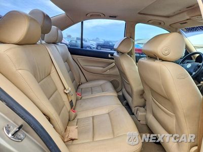 Zdjęcie 10 z 12 samochodu: 2005 VOLKSWAGEN JETTA GLS VIN:3VWSK69M05M057652 - miniatura
