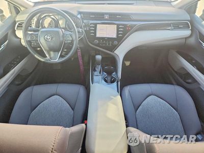 Zdjęcie 8 z 12 samochodu: 2020 TOYOTA CAMRY LE VIN:4T1C11AK5LU922790 - miniatura