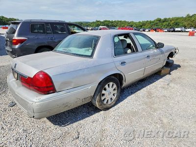 Trzecie zdjęcie samochodu z tyłu: 2004 MERCURY GRAND MARQUIS LS VIN:2MEFM75WX4X638072 - miniatura