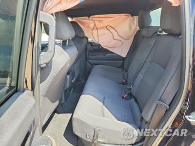Zdjęcie 10 z 13 samochodu: 2026 TOYOTA TACOMA SR VIN:3TYLD5KN2TT027097 - miniatura