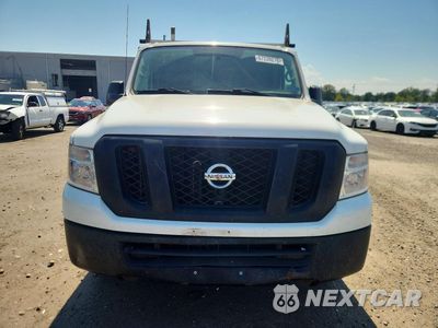 Piąte zdjęcie samochodu w środku: 2018 NISSAN NV 1500 S VIN:1N6BF0KM9JN807707 - miniatura
