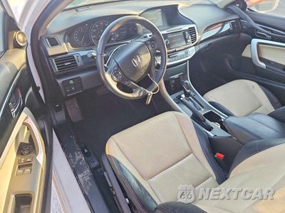 Zdjęcie 8 z 12 samochodu: 2013 HONDA ACCORD EXL VIN:1HGCT1B88DA008474 - miniatura