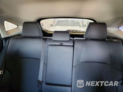 Zdjęcie 10 z 13 samochodu: 2022 TOYOTA VENZA LE VIN:JTEAAAAH1NJ105459 - miniatura