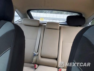 Zdjęcie 10 z 13 samochodu: 2007 TOYOTA PRIUS BASE VIN:JTDKB20U173247960 - miniatura