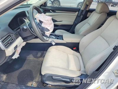 Zdjęcie 7 z 12 samochodu: 2020 HONDA ACCORD HYBRID VIN:1HGCV3F11LA014442 - miniatura