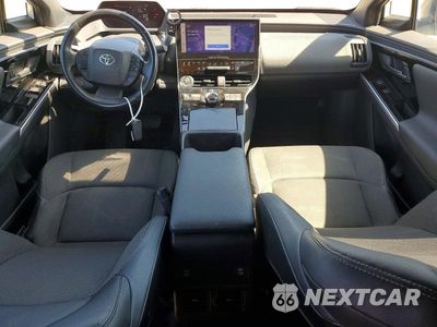 Zdjęcie 8 z 13 samochodu: 2023 TOYOTA BZ4X XLE VIN:JTMAAAAAXPA008447 - miniatura