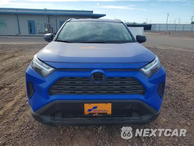 Piąte zdjęcie samochodu w środku: 2025 TOYOTA RAV 4 VIN:JTMLWRFV9SD346787 - miniatura
