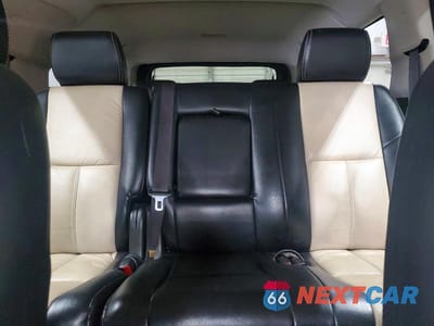 Zdjęcie 10 z 13 samochodu: 2013 GMC YUKON XL K1500 SLE VIN:1GKS2HE71DR167223 - miniatura