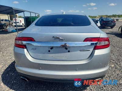 Zdjęcie 6 z 12 samochodu: 2009 JAGUAR XF VIN:SAJWA07C591R43985 - miniatura