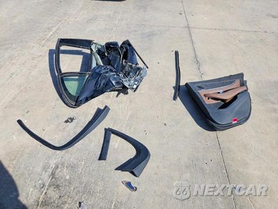 Zdjęcie 12 z 13 samochodu: 2017 MERCEDES-BENZ E 300 VIN:WDDZF4JB9HA164808 - miniatura