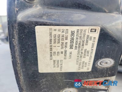 Zdjęcie 13 z 13 samochodu: 1999 CHEVROLET SUBURBAN C1500 VIN:3GNEC16R2XG105645 - miniatura