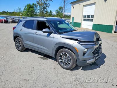 Czwarte zdjęcie samochodu z boku: 2025 CHEVROLET TRAILBLAZER LT VIN:KL79MRSL5SB219063 - miniatura