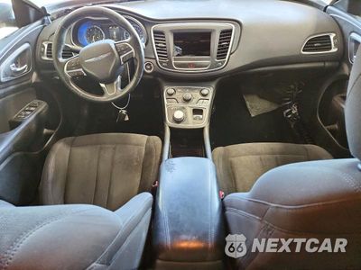 Zdjęcie 8 z 12 samochodu: 2015 CHRYSLER 200 LIMITED VIN:1C3CCCAB1FN659260 - miniatura