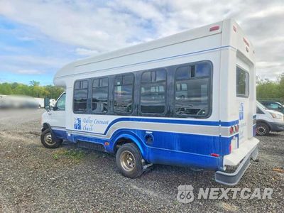 Drugie zdjęcie samochodu z przodu: 2003 FORD ECONOLINE E450 SUPER DUTY CUTAWAY VAN VIN:1FDXE45S03HA68625 - miniatura
