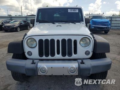 Piąte zdjęcie samochodu w środku: 2014 JEEP WRANGLER UNLIMITED SAHARA VIN:1C4BJWEG0EL206987 - miniatura