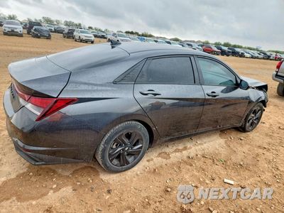 Trzecie zdjęcie samochodu z tyłu: 2021 HYUNDAI ELANTRA SEL VIN:5NPLM4AG6MH024543 - miniatura