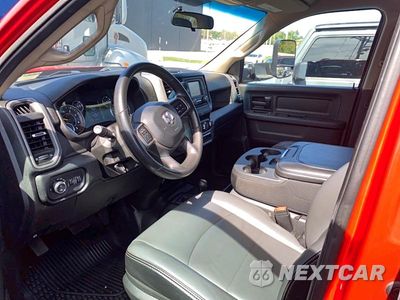 Zdjęcie 9 z 10 samochodu: 2020 RAM 3500 VIN:3C7WRTCL0LG106166 - miniatura