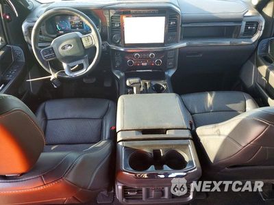 Zdjęcie 8 z 12 samochodu: 2024 FORD F150 LARIAT VIN:1FTFW5L84RFB34835 - miniatura