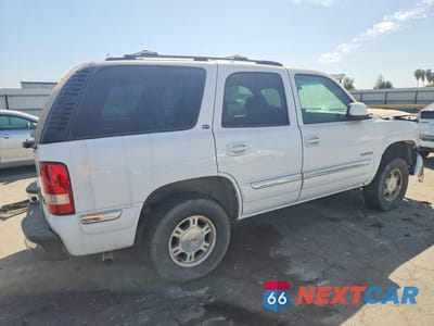 Trzecie zdjęcie samochodu z tyłu: 2002 GMC YUKON VIN:1GKEK13Z82R169377 - miniatura